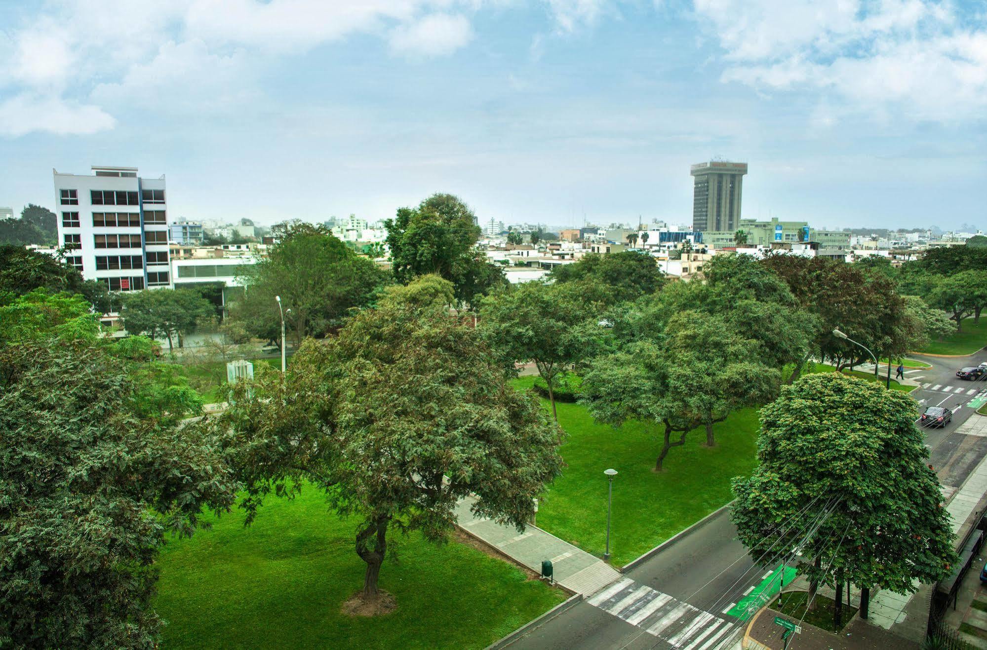 Del Prado Hotel Lima Extérieur photo